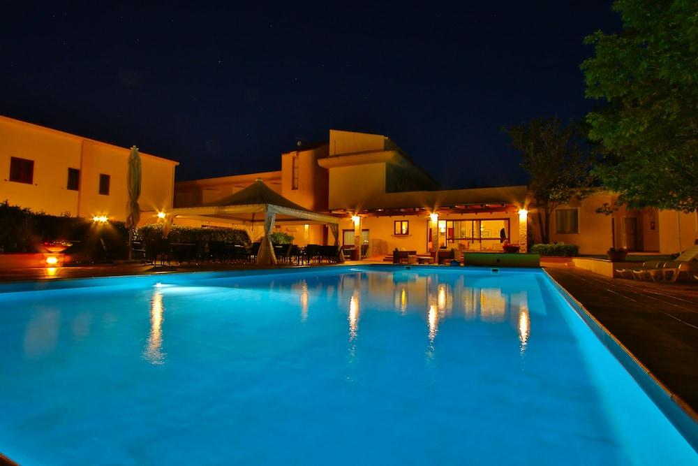 Hotel Le Mimose San Teodoro  Exterior photo